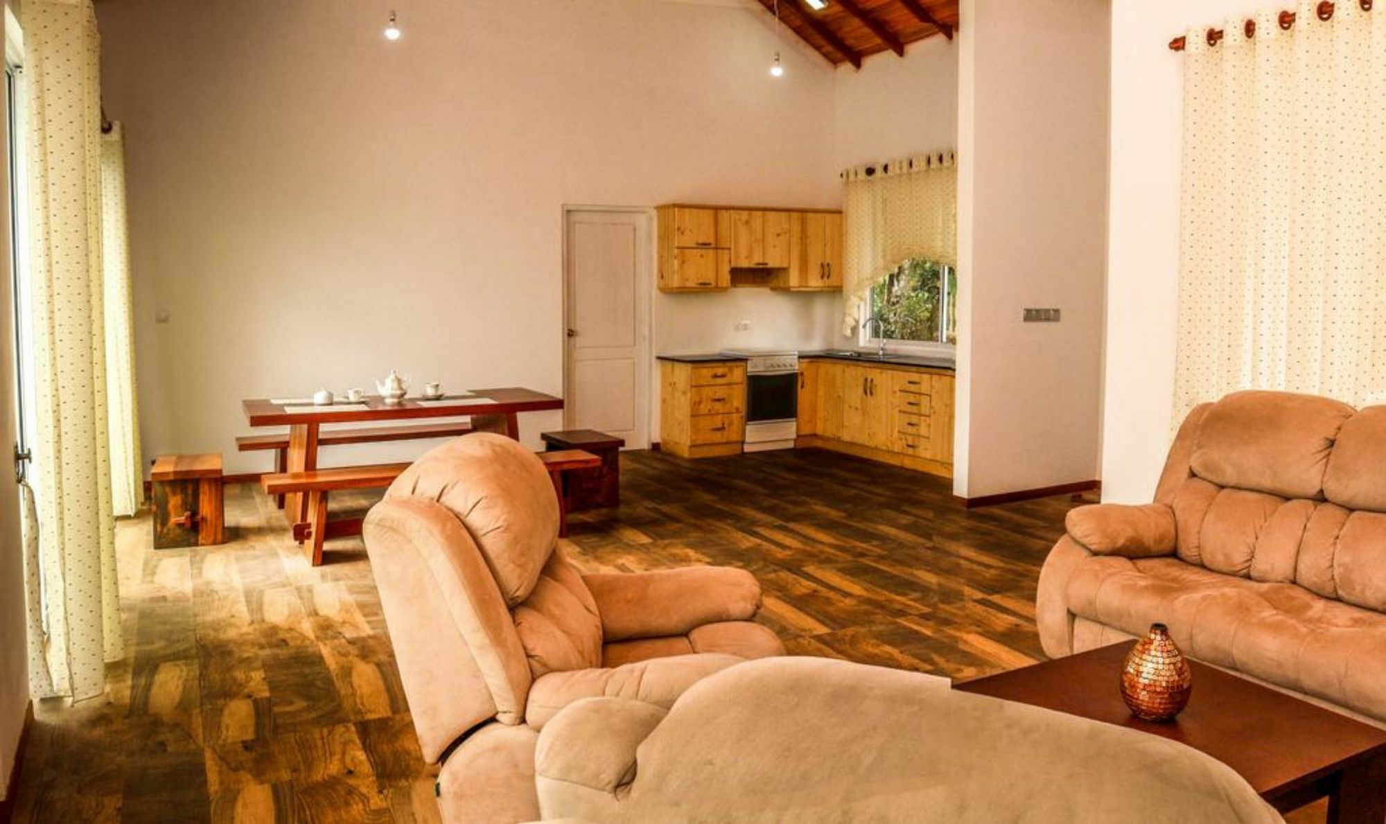 Bee View Home Stay Kandy Ngoại thất bức ảnh